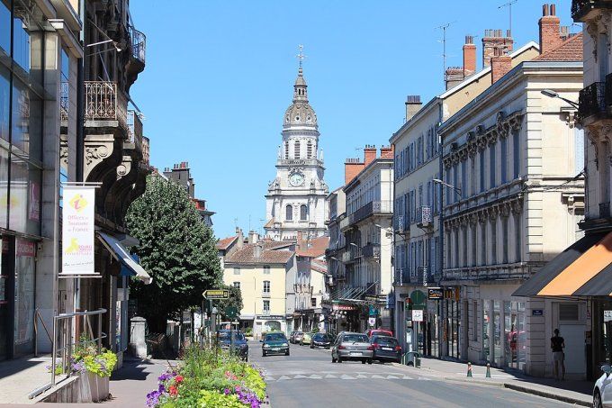 Transfert BOURG EN BRESSE / Aéroport Lyon 120 € TTC