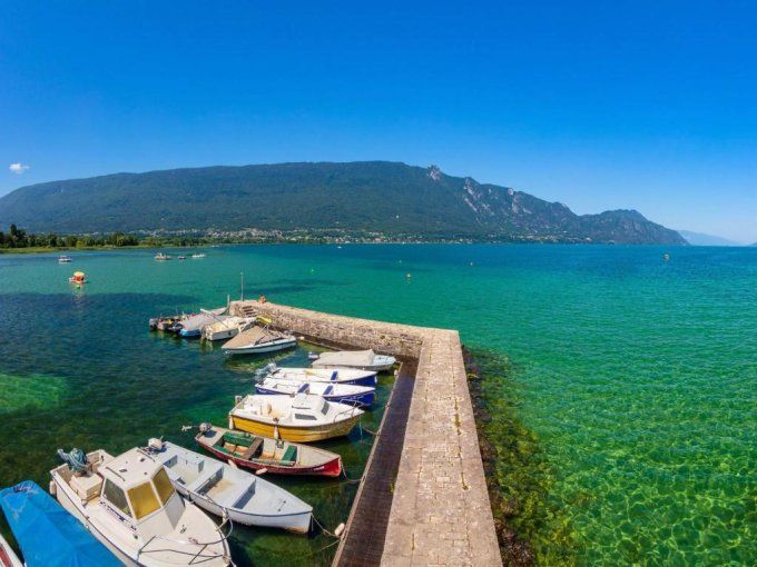 Transfert VTC Viviers du Lac / Aéroport Lyon Saint Exupéry